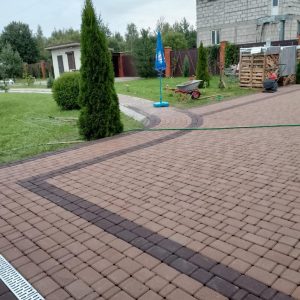 trotuarnaya-plitka-pod-klyuch-stariy-gorod.jpg